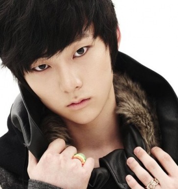 Hwang Min Hyun