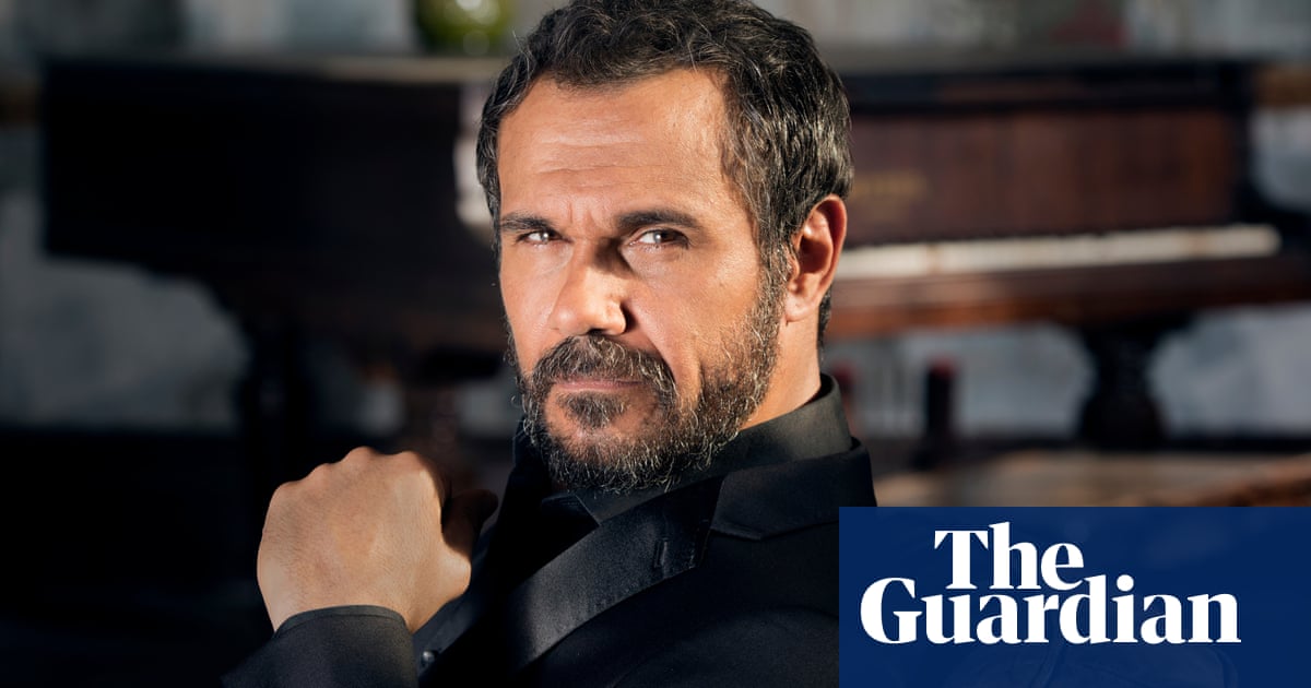 Aaron Pedersen