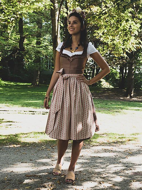 Schuhe Zu Dirndl