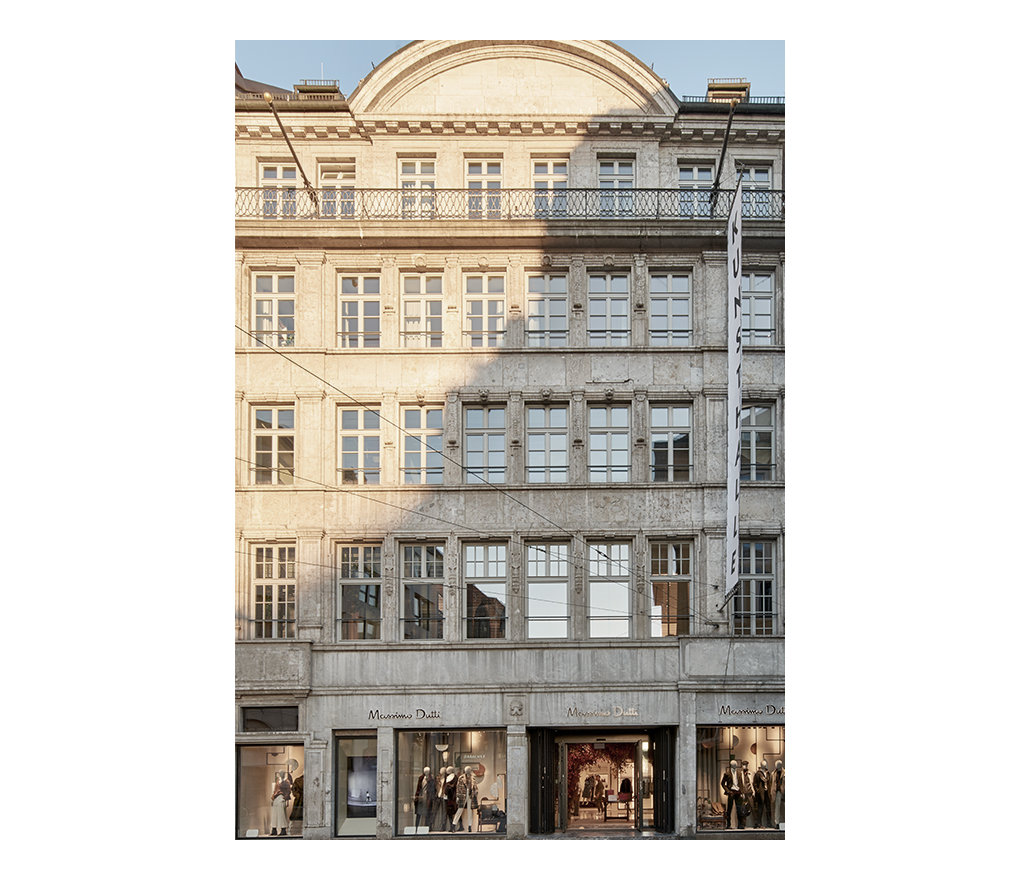 Massimo Dutti Munich