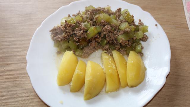 Schmorgurkenpfanne