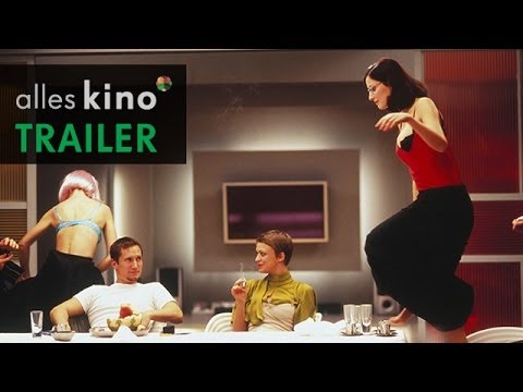 Nackt Trailer